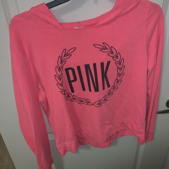 PINK pull over - Picture 1 of 2